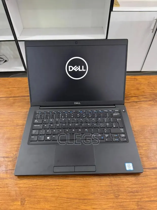 Laptop Dell Latitude 7390 8GB Intel Core i5 SSD 256GB