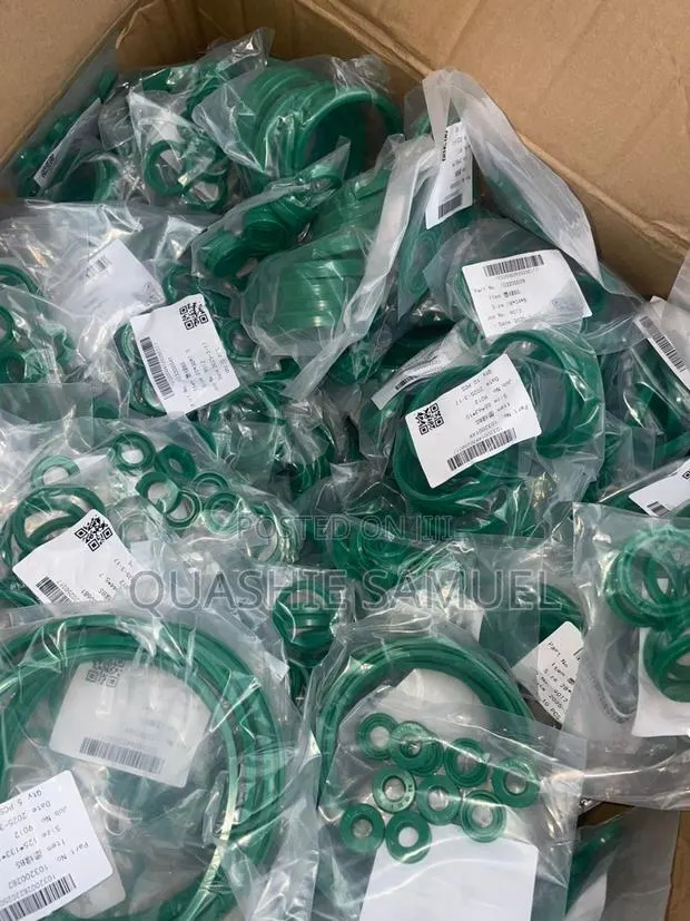 Hydraulic Seals · Photo 1