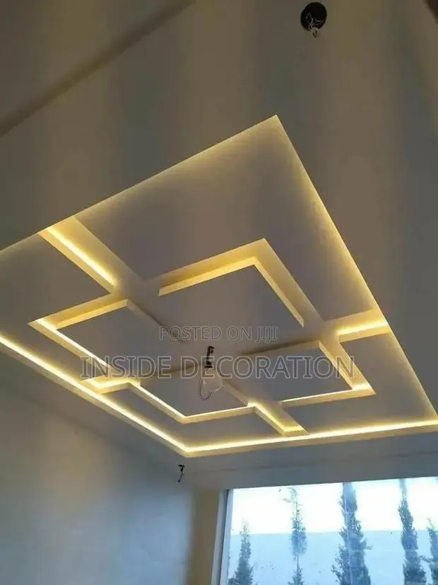 P.o.p Ceiling · Photo 1