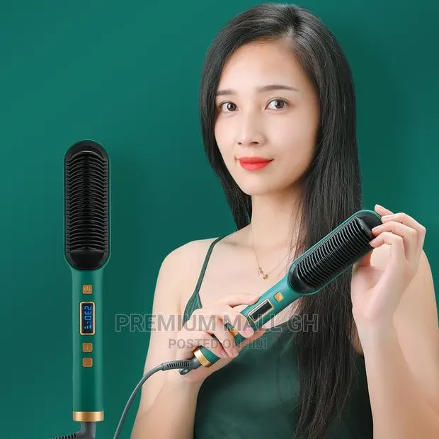 Digital Hair Straightener Brush · Photo 1