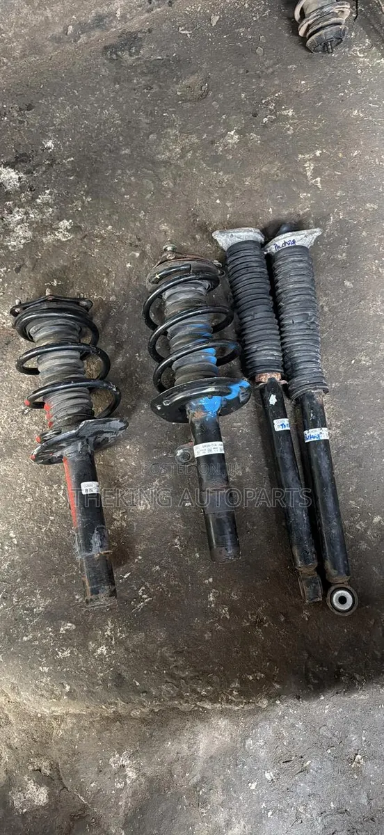 Honda Accord Front and Back Shocks Home Use 2018,2019,2020 · Photo 1