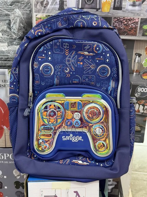School Bags · Photo 1