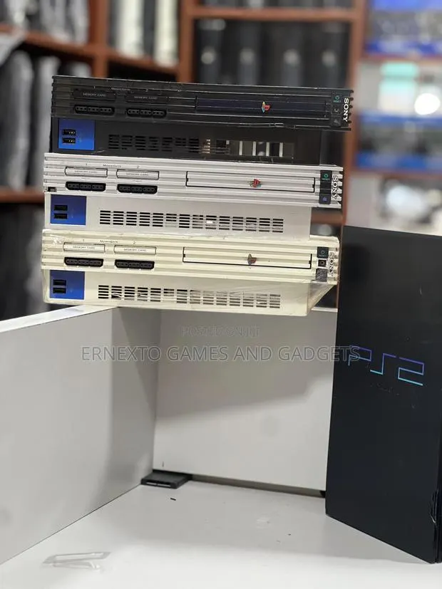Ps2 Loaded With 20 Games · Photo 1