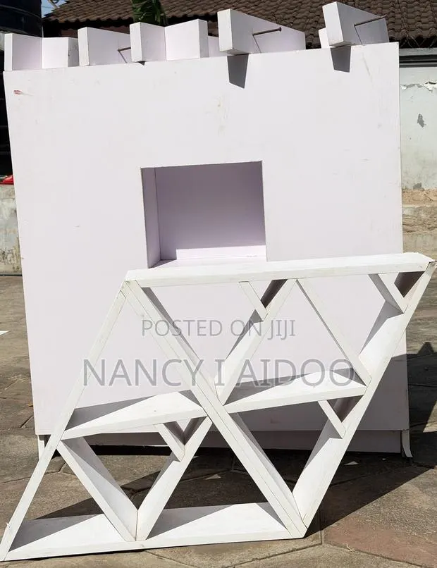 Office Desk · Photo 1
