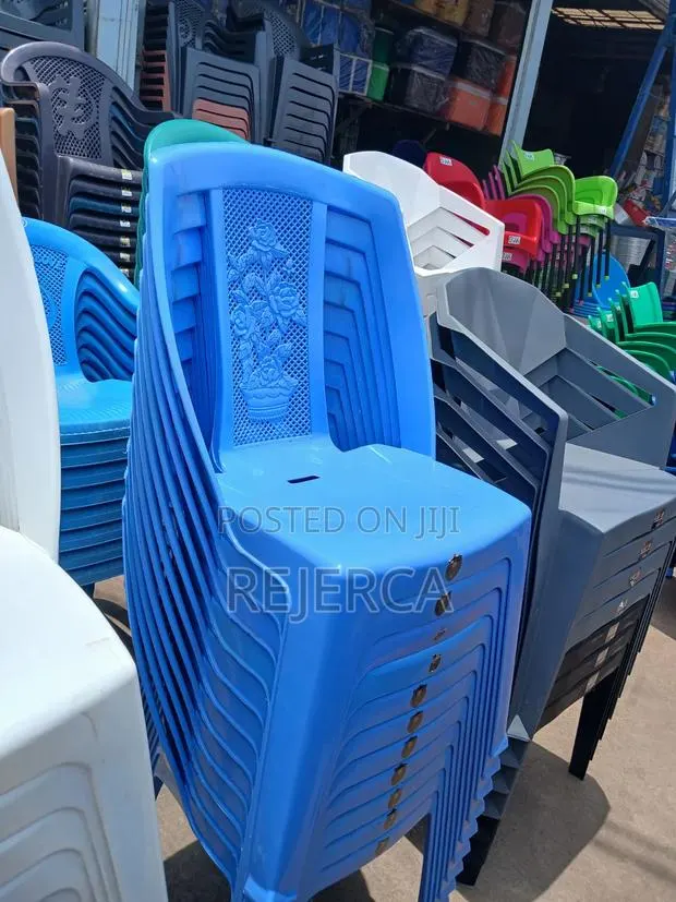 Colour Full Plastic Chair for Sale · Photo 1