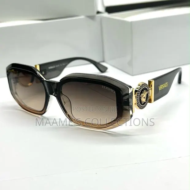 Versace Maxi Medusa Biggie Squared Sunglasses · Photo 1