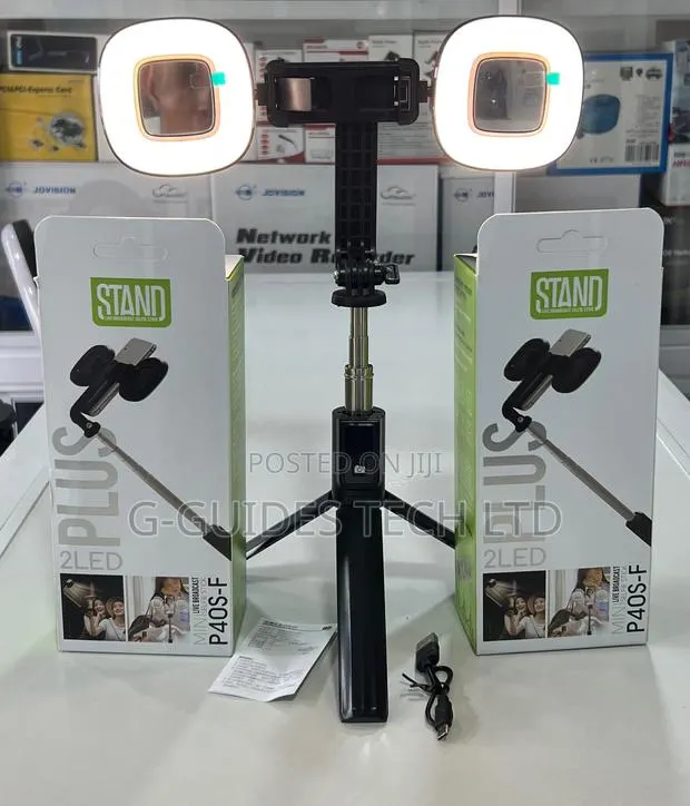 Mini Live Broadcast Selfie Stick PLUS 2 LED Light (P40s-F) · Photo 1