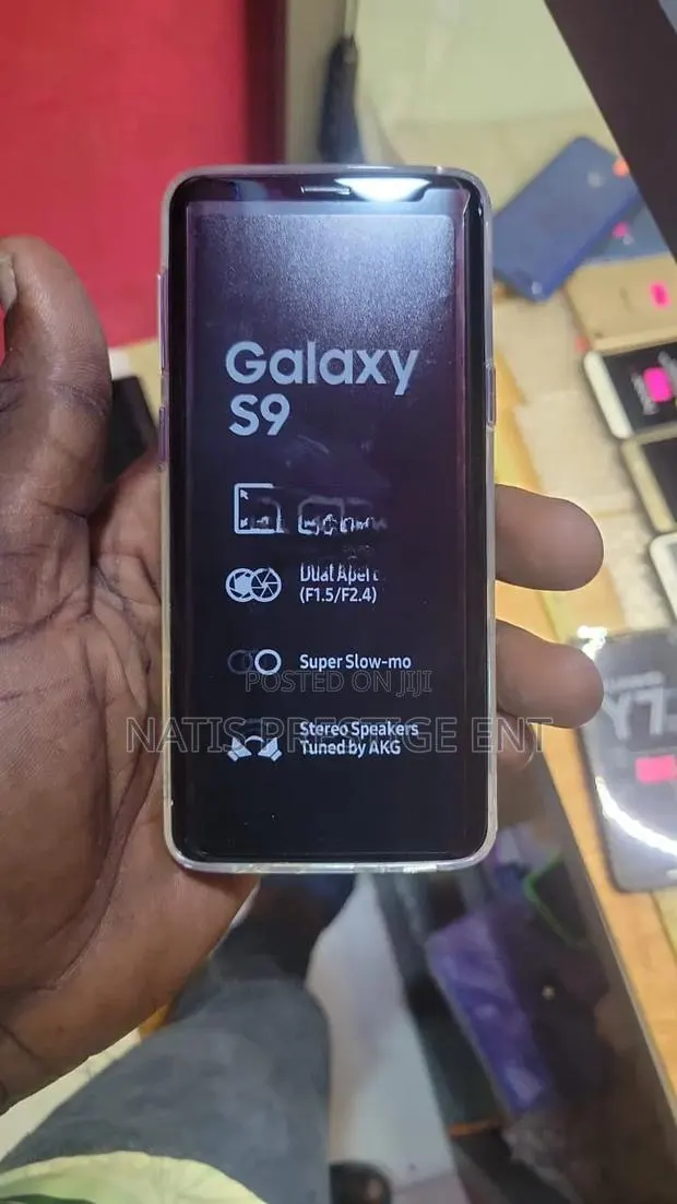 Samsung Galaxy S9 64 GB Black · Photo 1