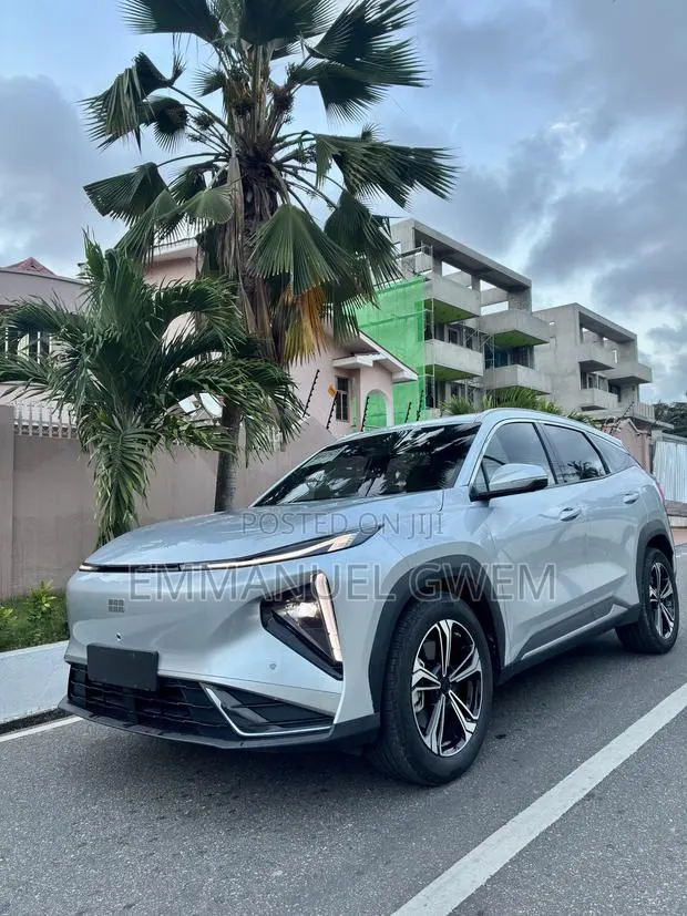 Geely Galaxy L7 2025 Silver · Photo 1