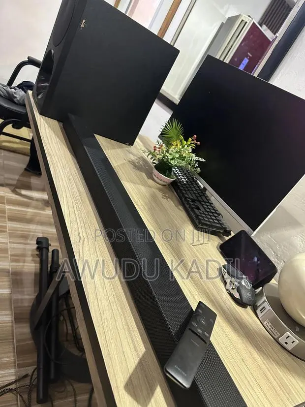 Samsung Hw- M450 Soundbar