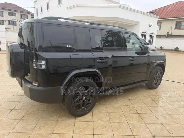 New BYD Leopard 7 2026 Black · Photo 1