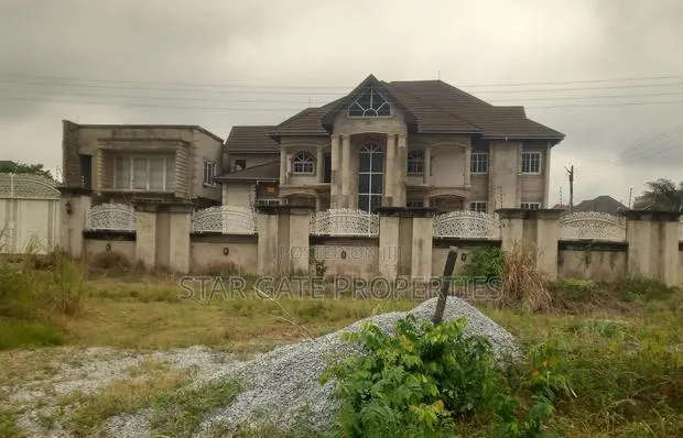 9bdrm House in Star Gate Properties, Kumasi Metropolitan for sale · Photo 1