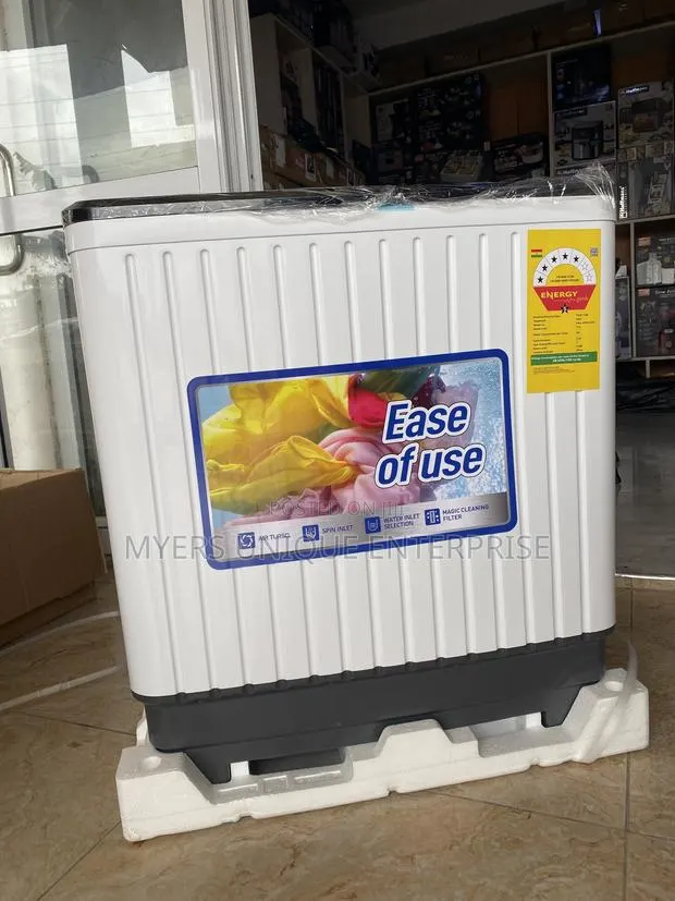 Twin Tub Washing Machine - Air Turbo Technology · Photo 1