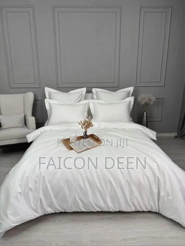 Fresh White Hotel Style (White Stripped Duvet Cover Only · Photo 1
