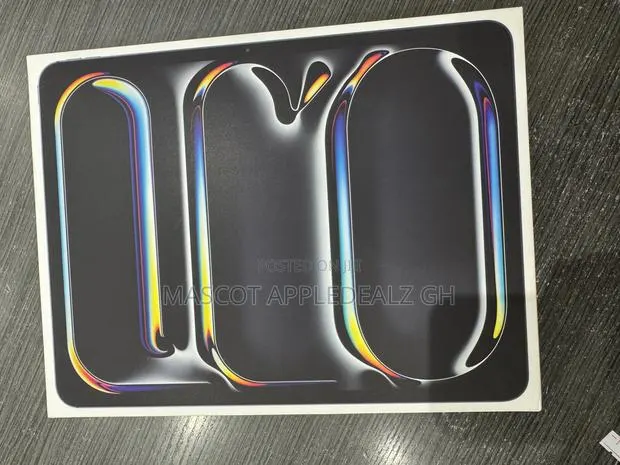 New Apple iPad Pro 13 (2025) 512 GB Gray · Photo 1