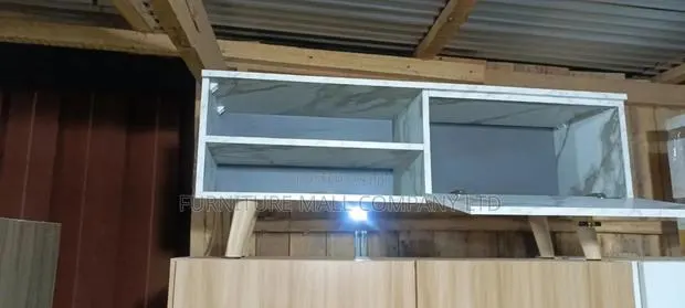 Laminated Tv Unit With Free Delivery · Photo 1