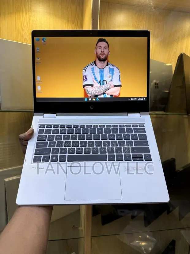 New Laptop HP ProBook 430 G8 16GB AMD Ryzen 7 SSD 256GB · Photo 1
