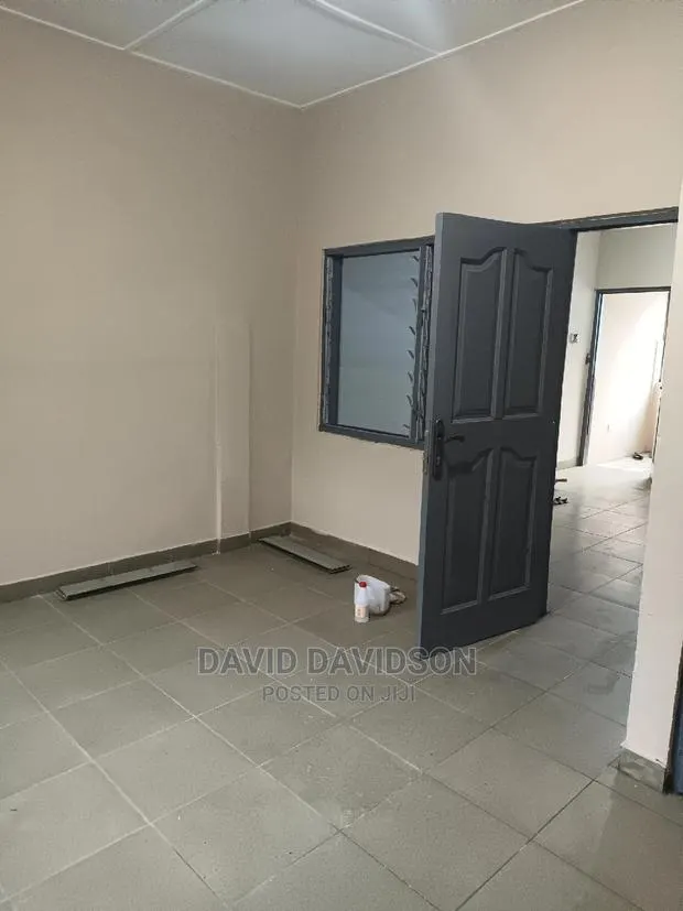 1bdrm Apartment in Chamber And Hall, Tema Metropolitan for rent · Photo 1