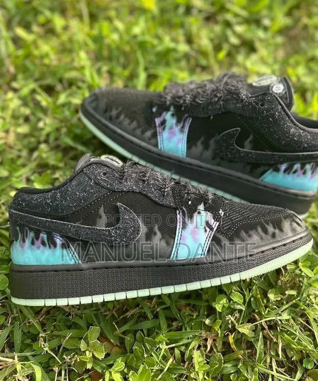 Air Jordan 1 Low GS "Fortune Fly" · Photo 1