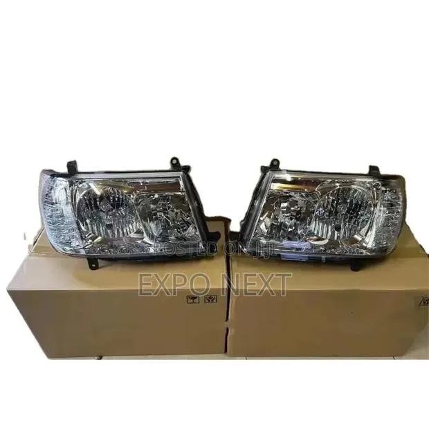 Land Cruiser LC100 2003-2007 Headlight · Photo 1