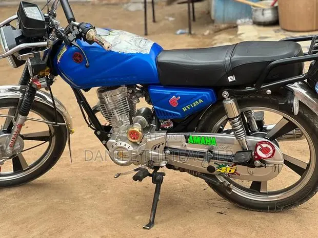 Royal Motorcycle 2025 Blue · Photo 1