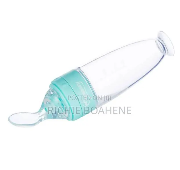 Momeasy Silicone Bottle Spoon Feeder · Photo 1