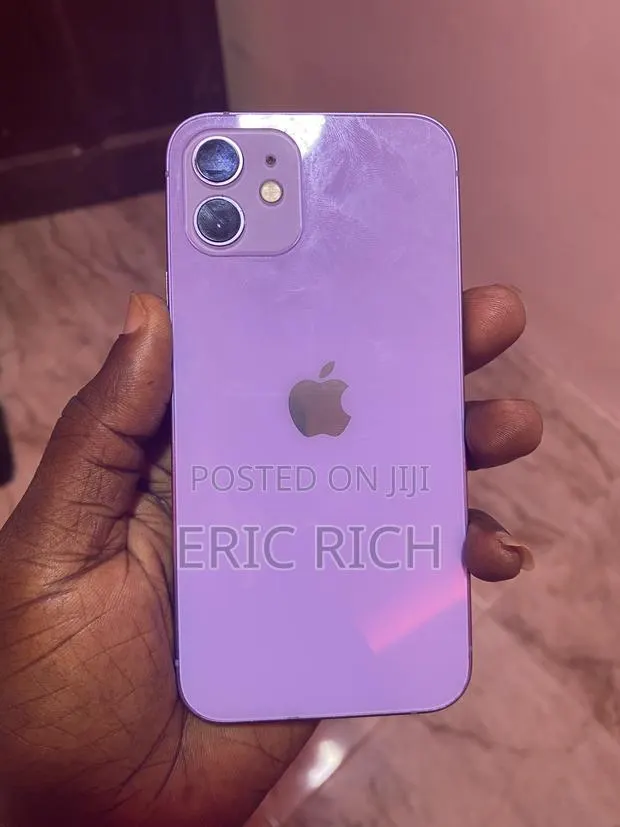 Apple iPhone 11 64 GB Purple · Photo 1