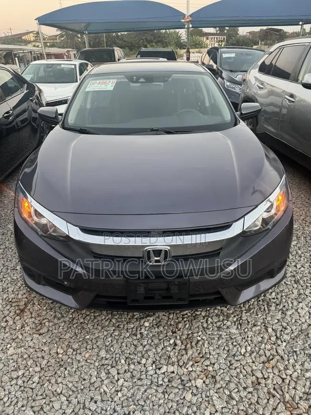 Honda Civic 2017 Gray · Photo 1