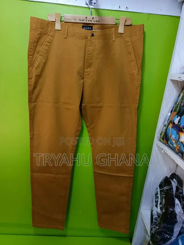 Gold Khaki Trousers For Everyday Look · Photo 1
