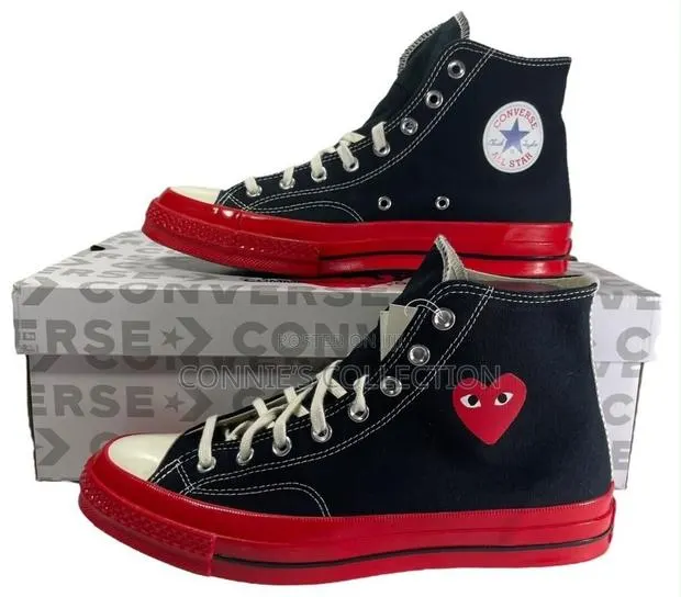 Comme Des Garçons PLAY X Converse Chuck 70 High · Photo 1