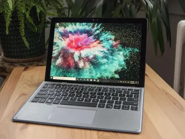 New Laptop Dell Latitude 7200 2-in-1 16GB Intel Core i7 SSD 256GB · Photo 1