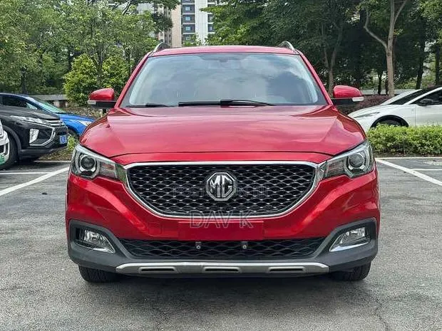 MG ZS 2017 Red · Photo 1