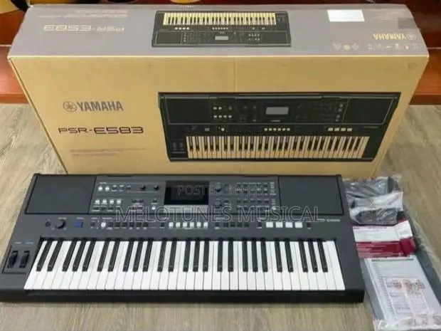 Yamaha PSR-E583 61-Keys Professional Keyboard. · Photo 1