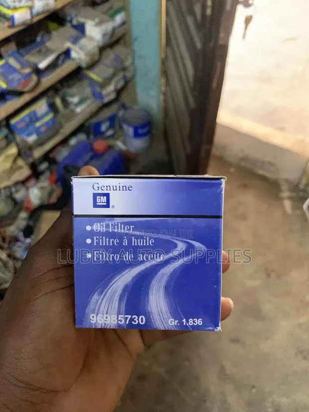 Genuine GM Oil Filter · Photo 1
