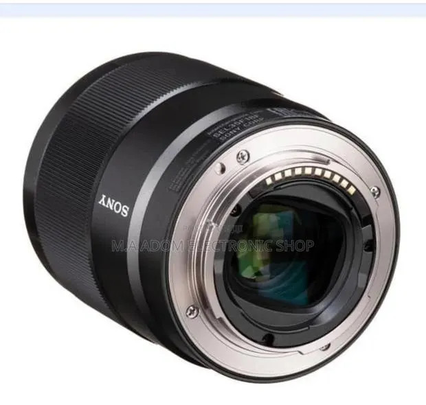 Sony FE 35mm F/1.8 Lens · Photo 1