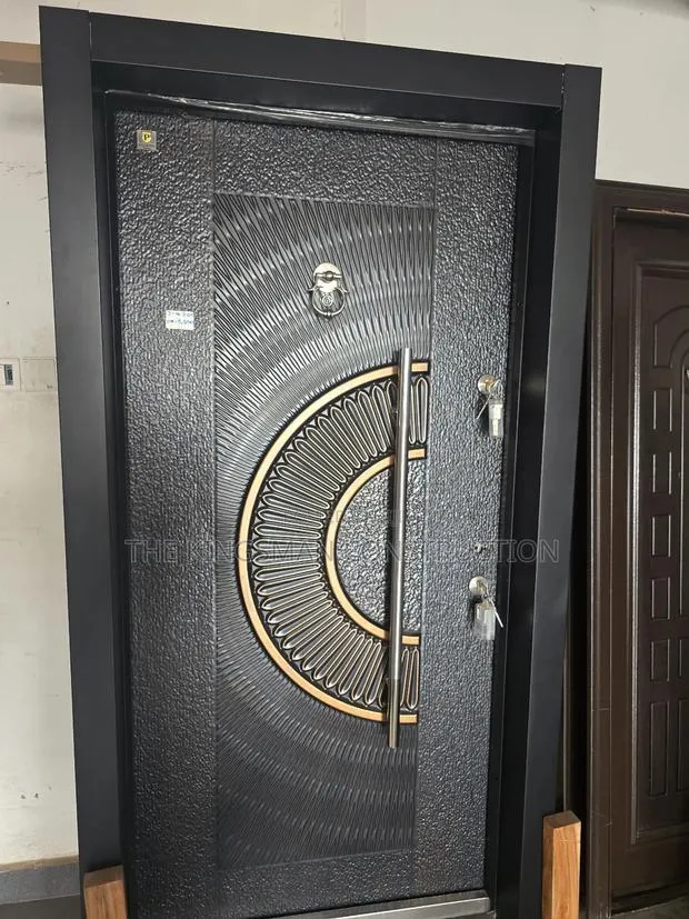Heavy Duty Doors, Both Single and One Half · Photo 1
