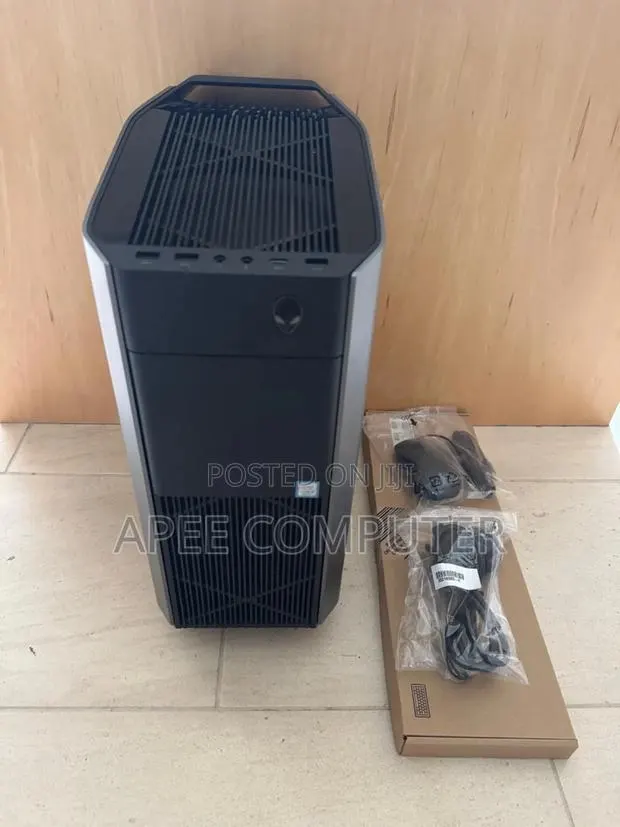 Desktop Computer Dell Aurora 32GB Intel Core i7 HDD+SSD 3T · Photo 1