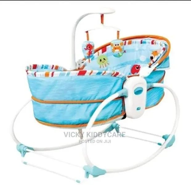 5 In 1 Baby Bassinet Bouncer With Mosquito Net · Photo 4