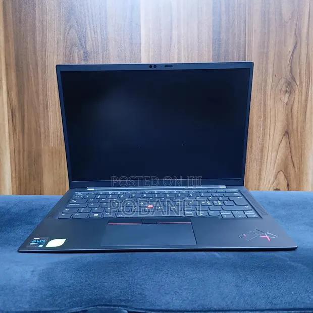 New Laptop Lenovo ThinkPad X1 Carbon 16GB Intel Core i7 SSD 512GB · Photo 1