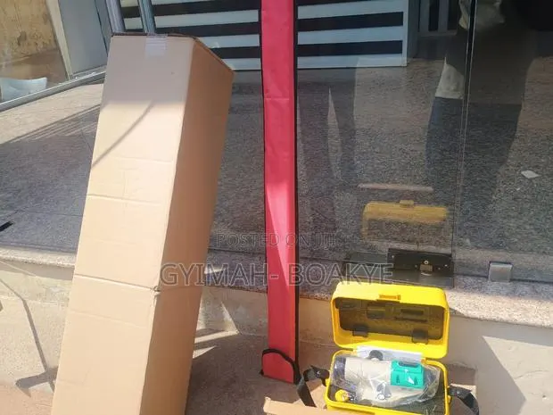 Surveyors Dumpy Level Complete Set · Photo 1