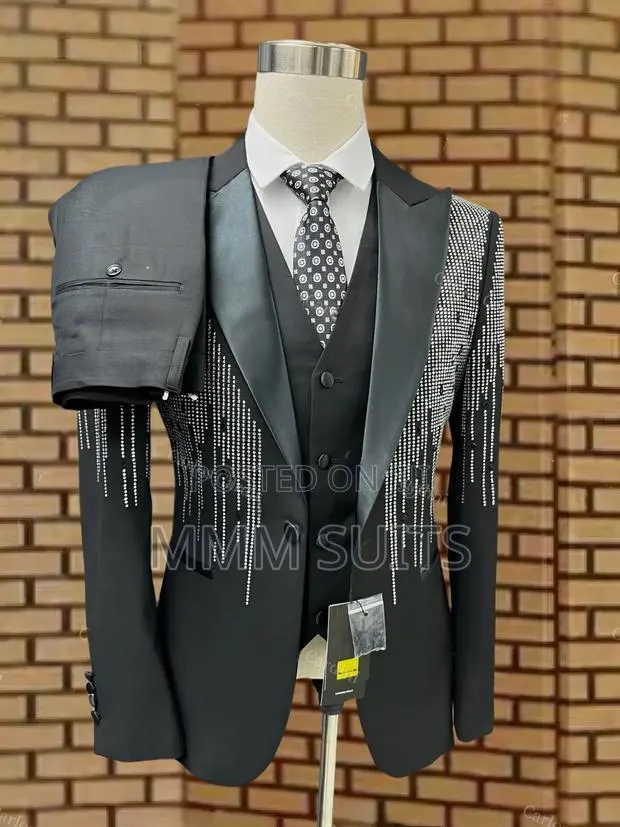 Elegant and Modern Stylish Turkish Tuxedo 3-Piece Men Suit · Photo 1