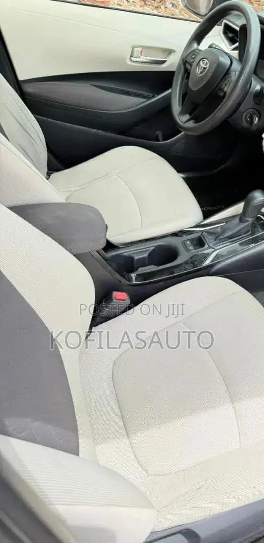Toyota Corolla 2020 Black · Photo 1