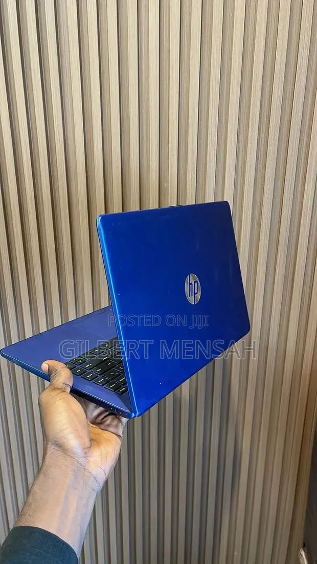 Laptop HP Stream Laptop 4GB AMD A4 SSD 60GB · Photo 1