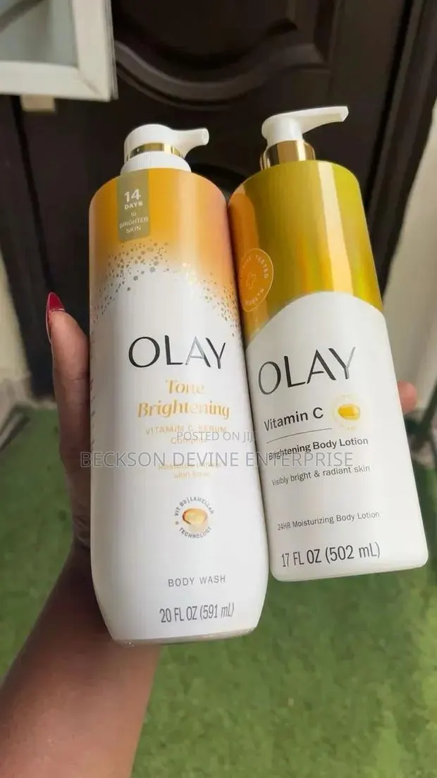 Olay Vitamin C Body Wash Shower Gel · Photo 1