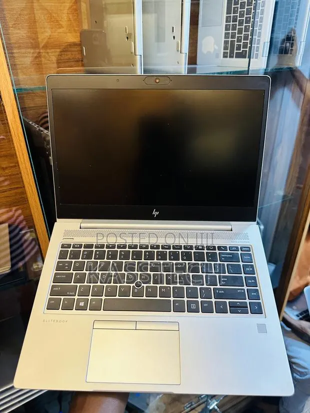 Laptop HP EliteBook 745 G5 16GB AMD Ryzen 5 SSD 256GB · Photo 1