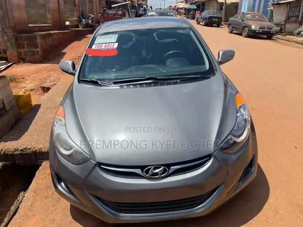 Hyundai Elantra 2012 Gray · Photo 1