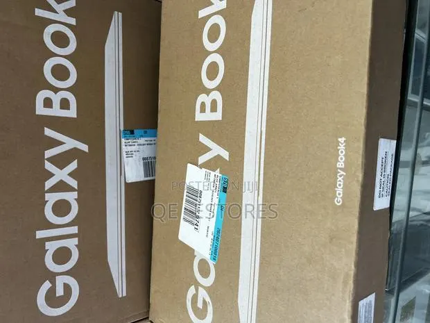 New Laptop Samsung 16GB Intel Core I7 SSD 512GB