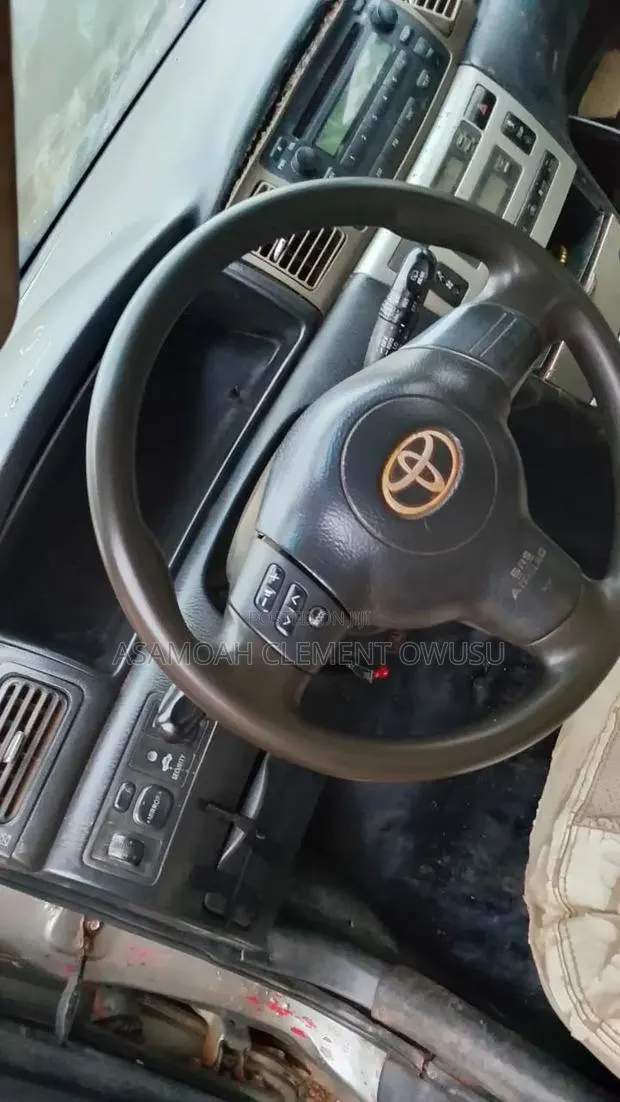 Toyota Corolla 1.6 VVT-i 2006 Gray · Photo 1