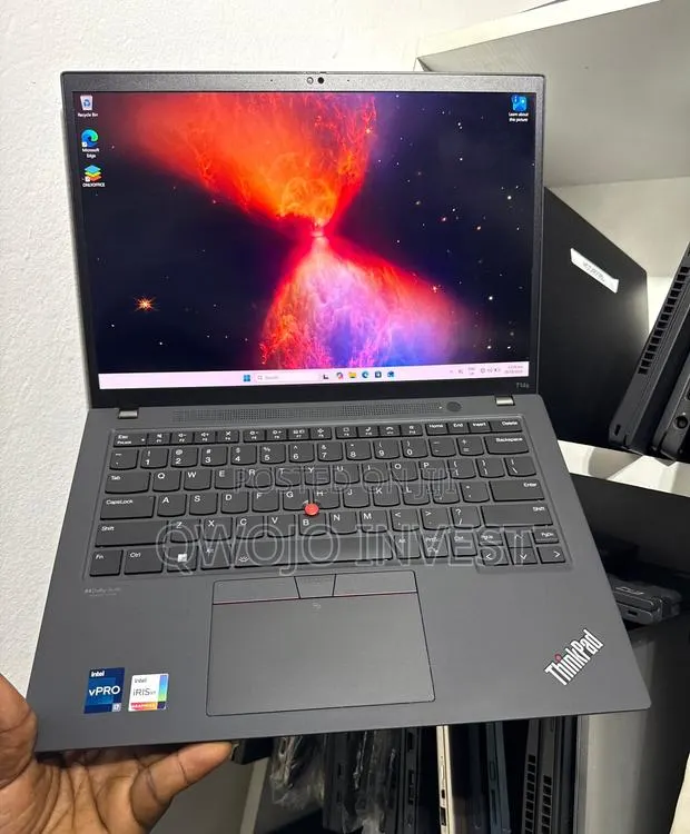 Laptop Lenovo ThinkPad T14 G3 16GB Intel Core i7 SSD 512GB · Photo 1