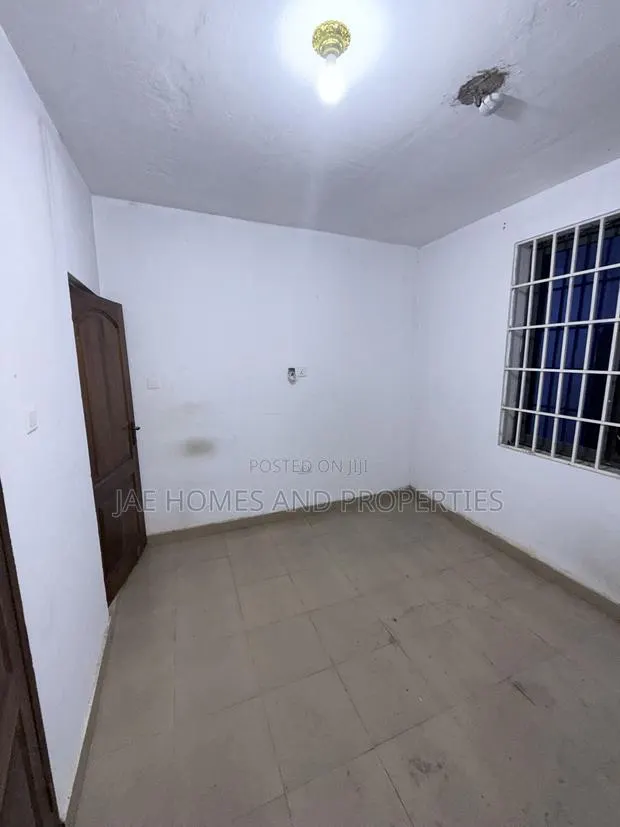 1bdrm Apartment in West Hills Mall Area for rent · Photo 1
